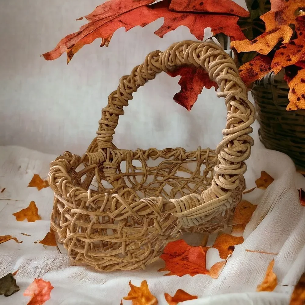 Primitive Buttock Basket Grapevine Egg Fruit Gathering Eye of God Hand Woven Vtg